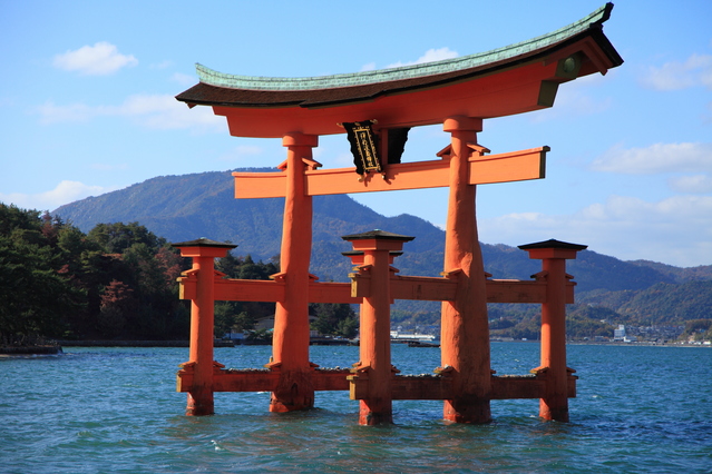 (厳島神社）